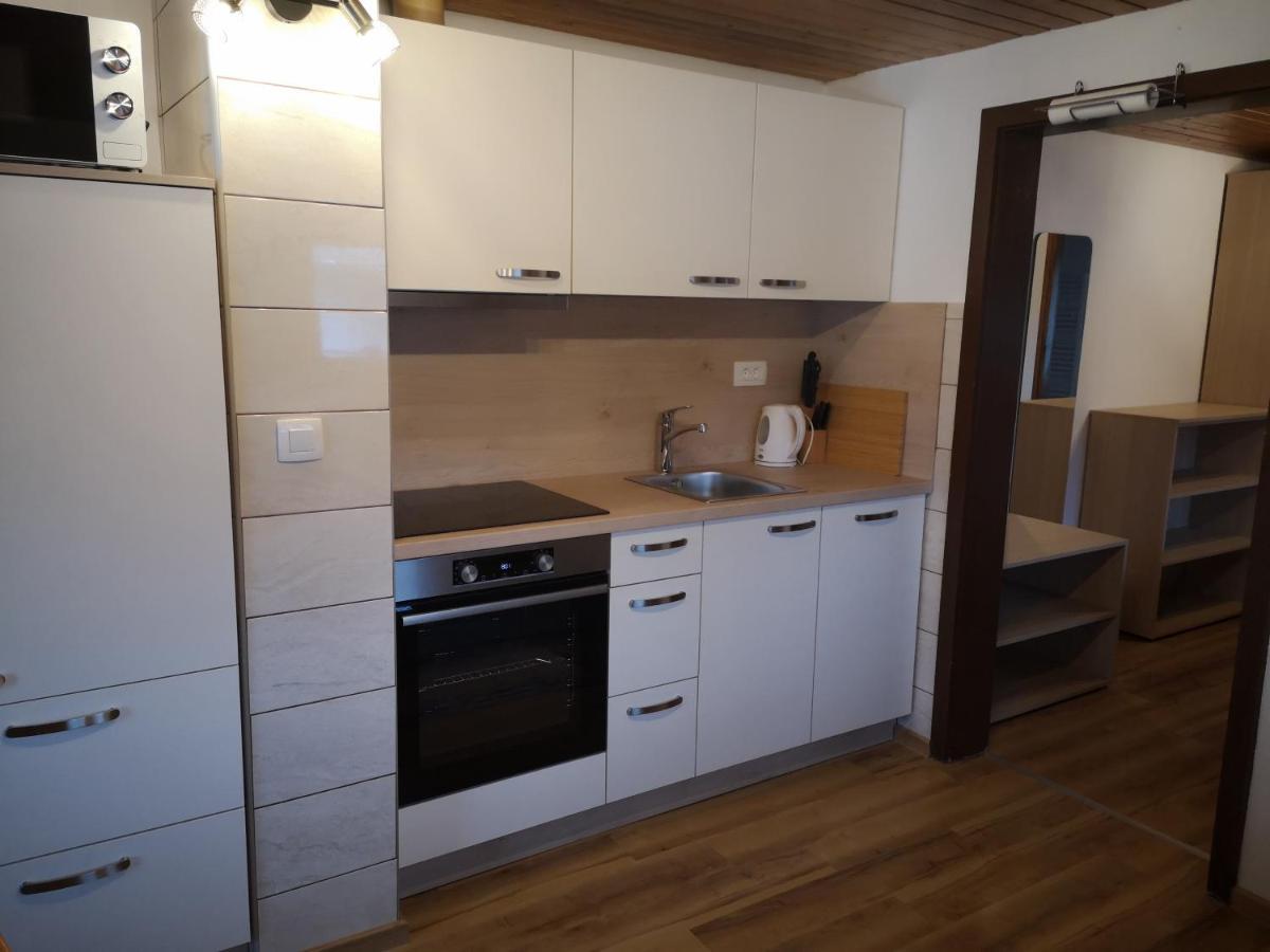 Apartmaji Prezelj 보히니 외부 사진